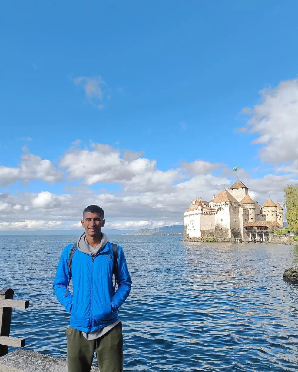 In Geneva, Switzerland, Tarang Malhotra '25 visits Château de Chillon.