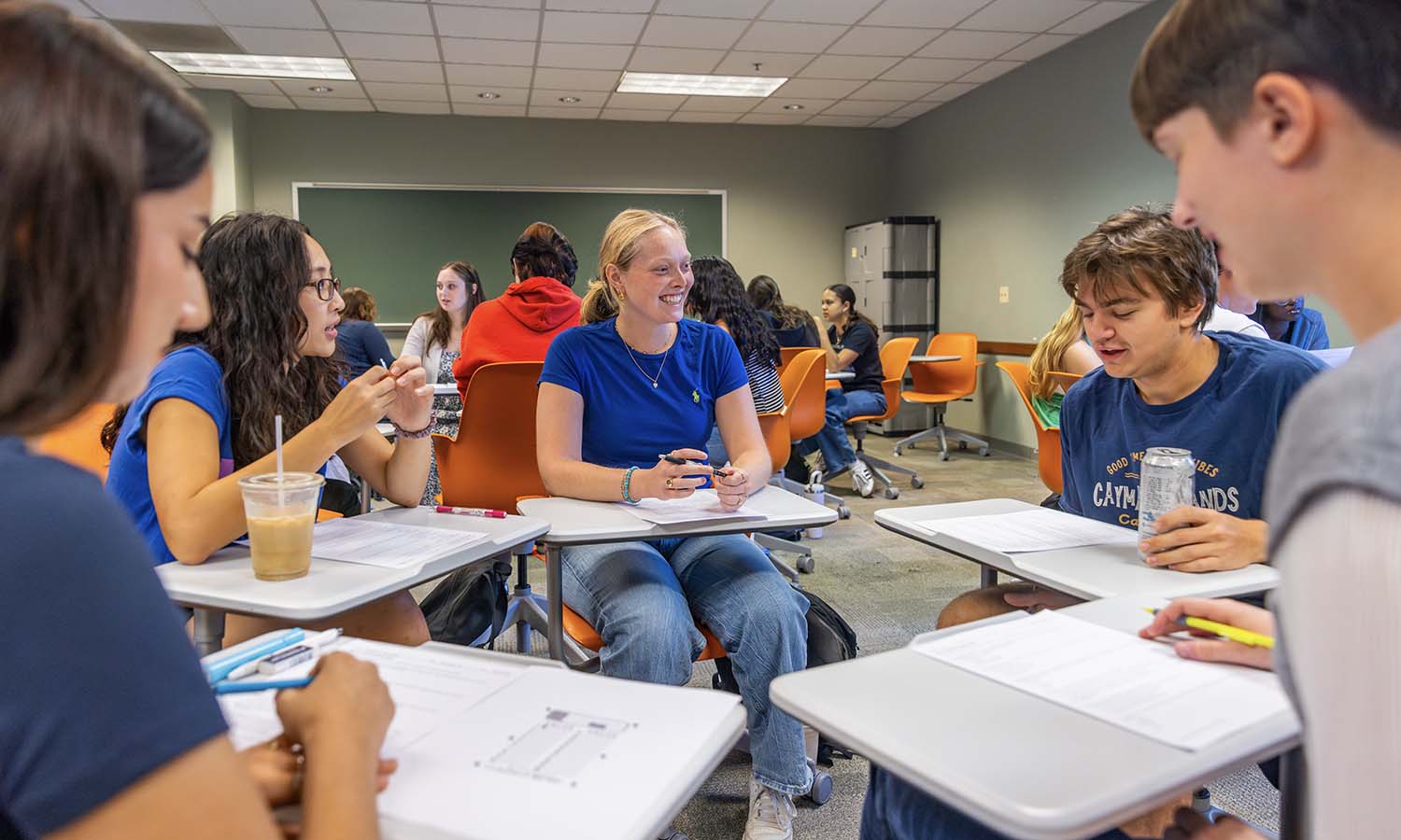 Students complete a group quiz during “Intro to Psychopathology” with Professor of Psychological Science Jamie Bodenlos.