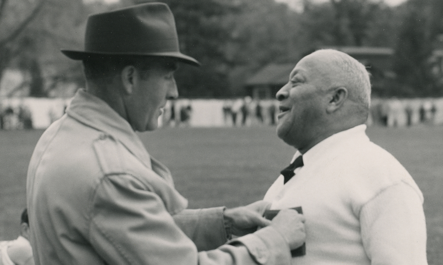 Kenney receiving award